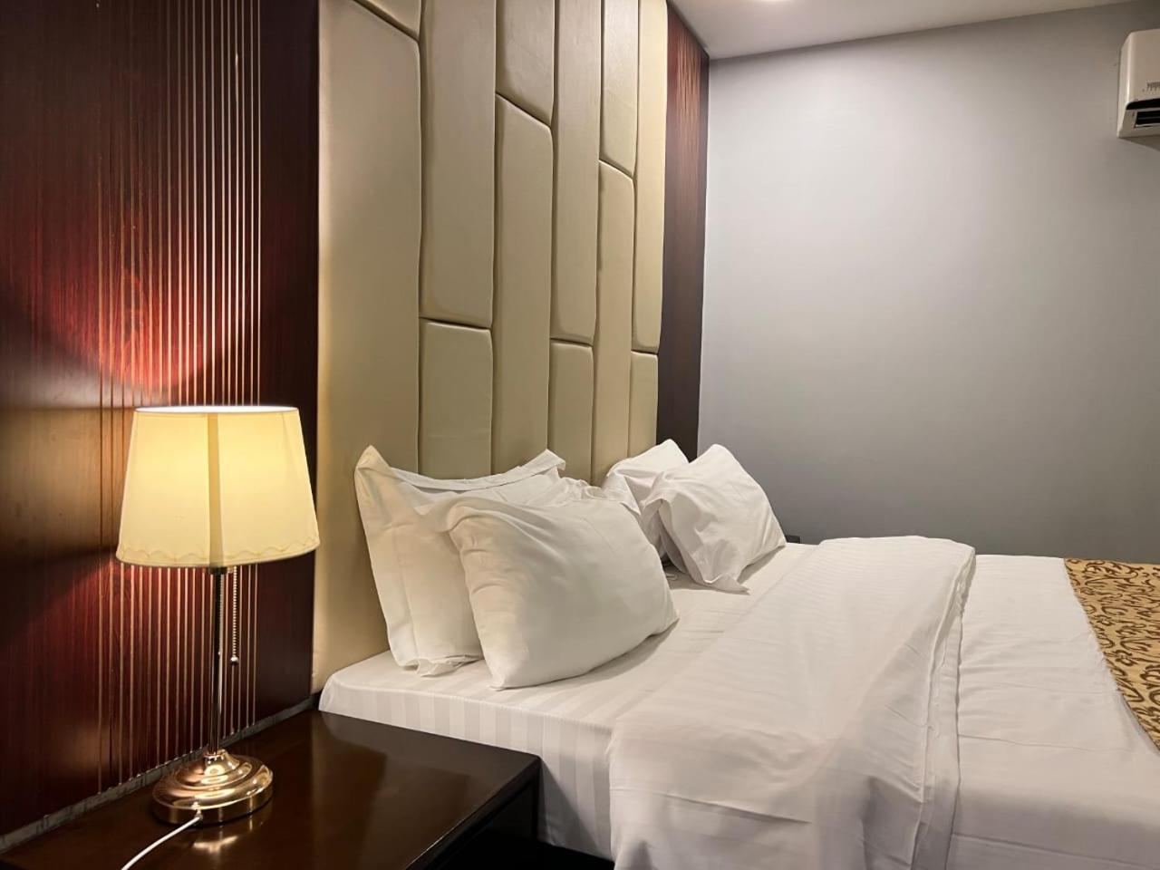 Rose Star Hotel Djedda Buitenkant foto